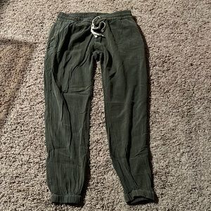 Like new light weight joggers
